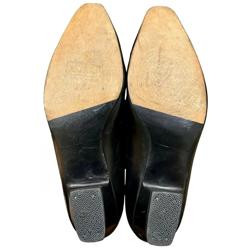 Salvatore Ferragamo Black Leather Low Heel Pumps – Size 8C - Picture 7 of 10